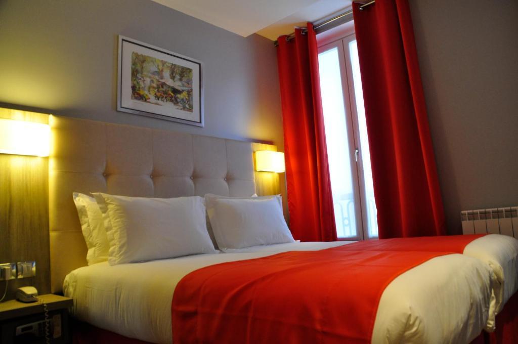 Hotel Floridor Etoile Aulnay-sous-Bois Oda fotoğraf