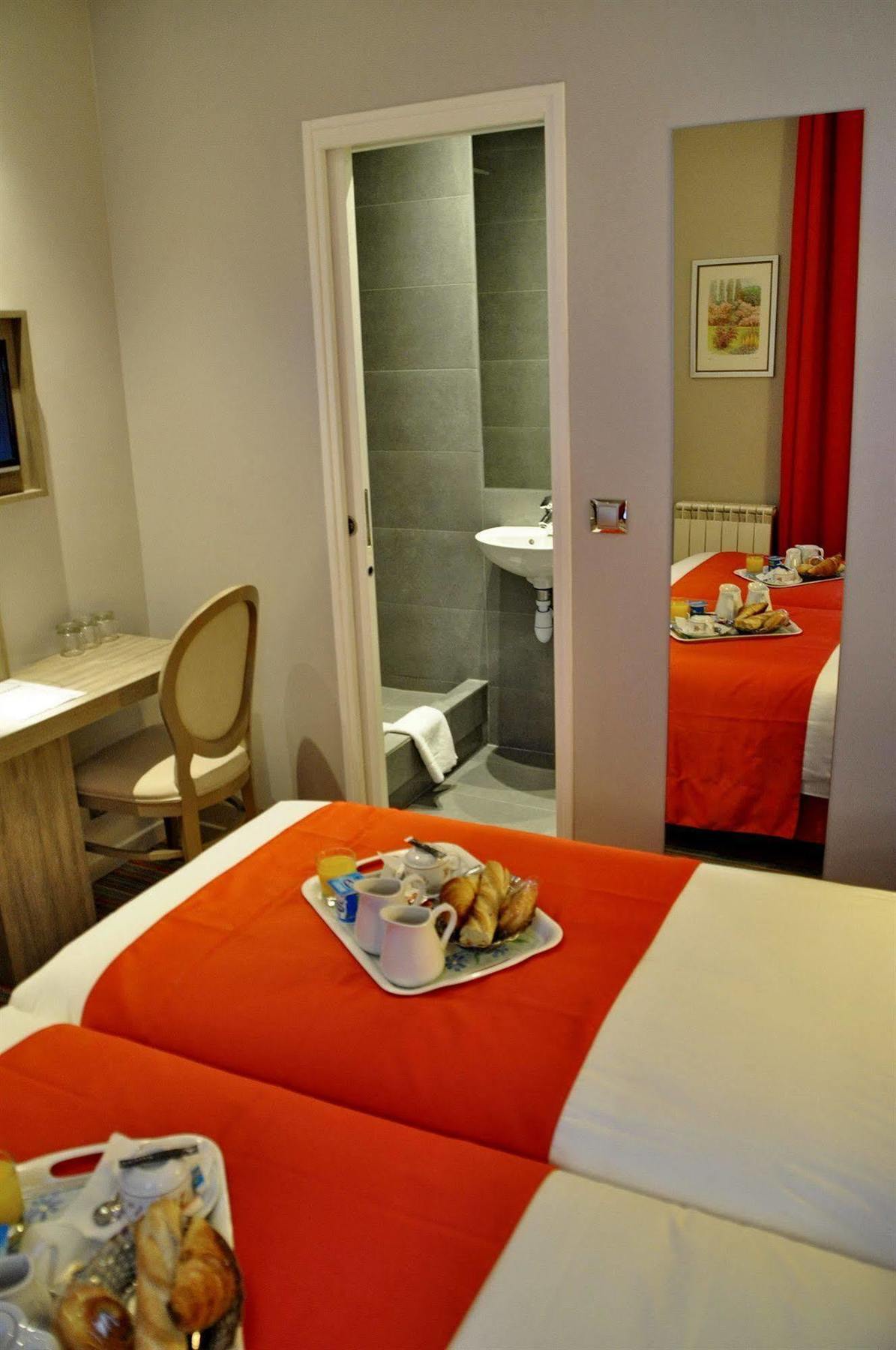 Hotel Floridor Etoile Aulnay-sous-Bois Dış mekan fotoğraf